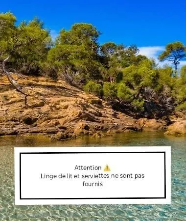 Bord De Mer, Entierement Equipe Bormes-les-Mimosas